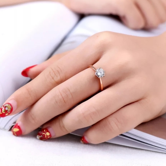 Tiffany's Ballerina Solitaire 18K Rose Gold Ring - Picture 6 of 7